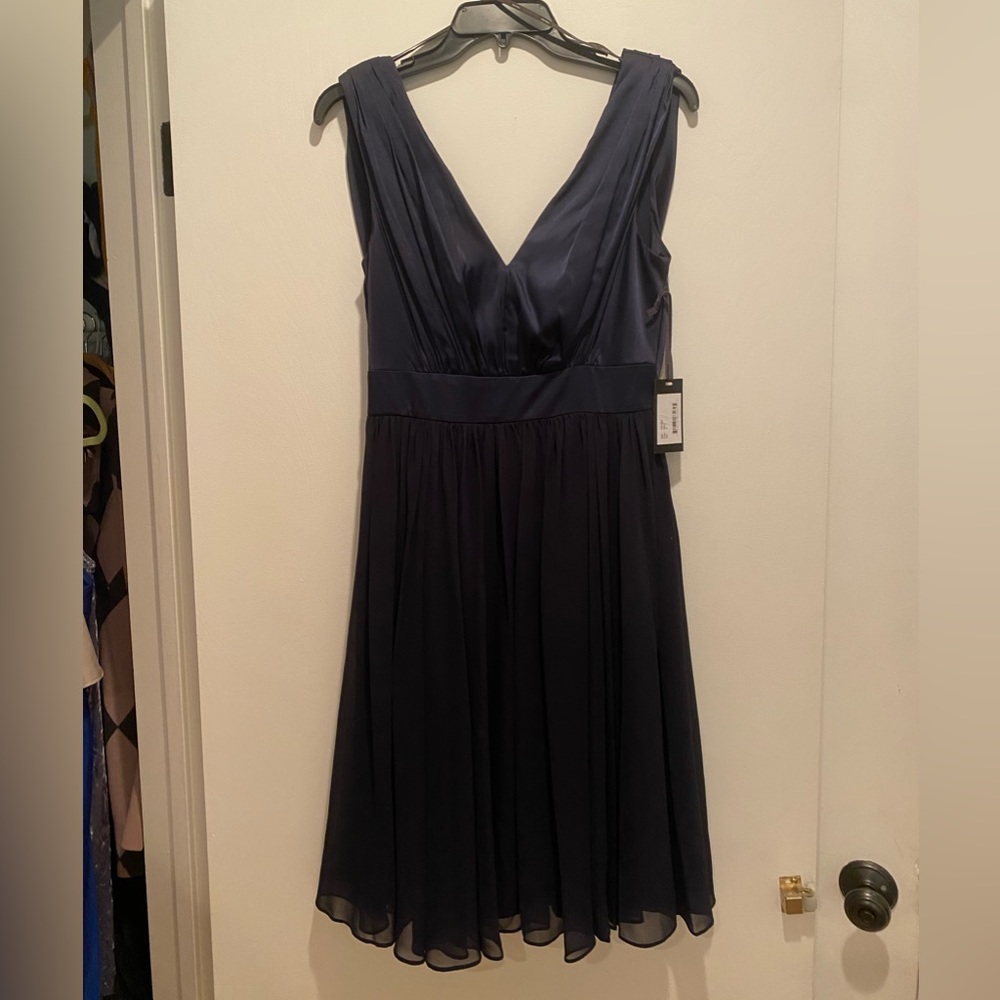 Vera Wang Dress BRAND NEW WITH TAGS , NAVY, SIZE 6